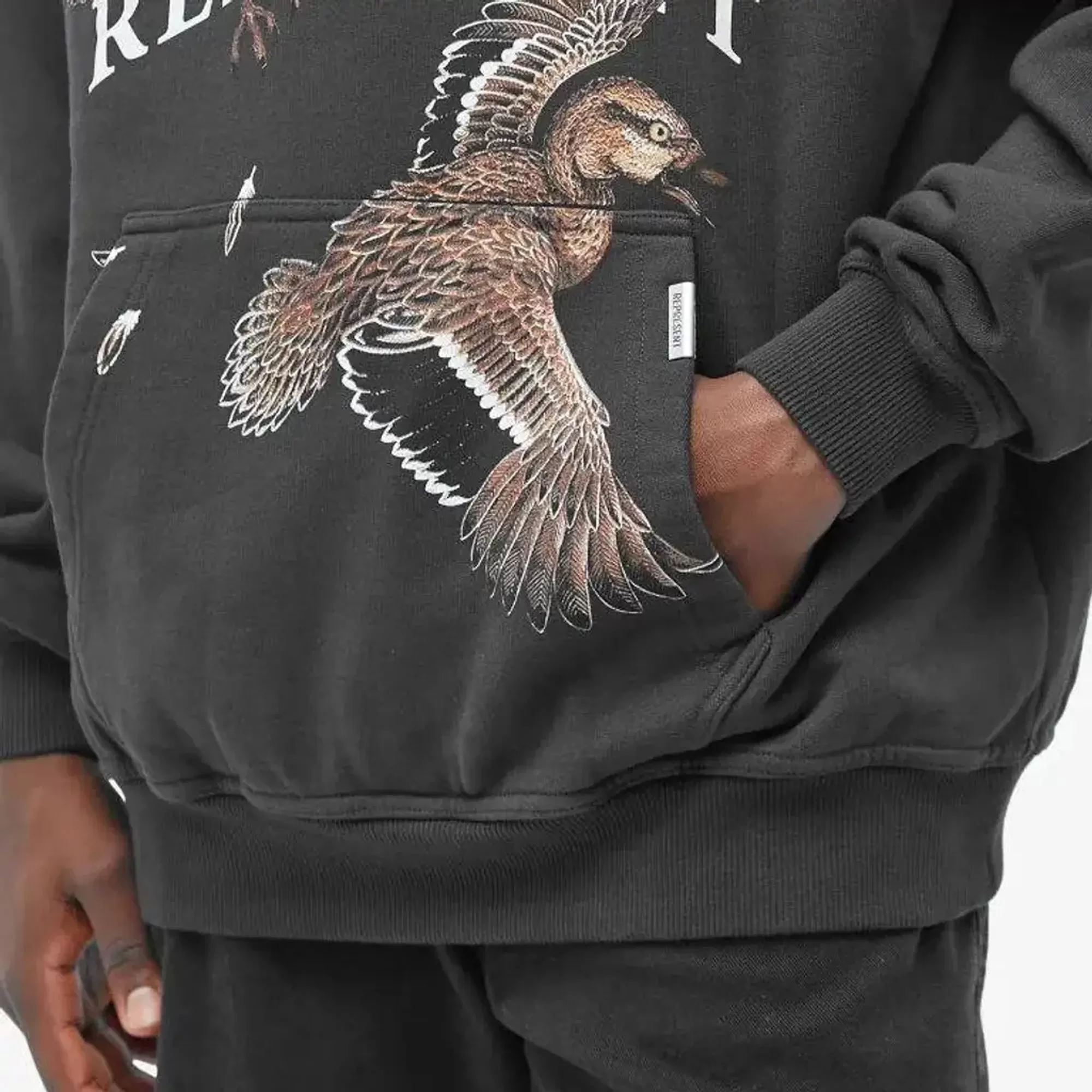 BIRDS OF PREY HOODIE 'OFF BLACK'