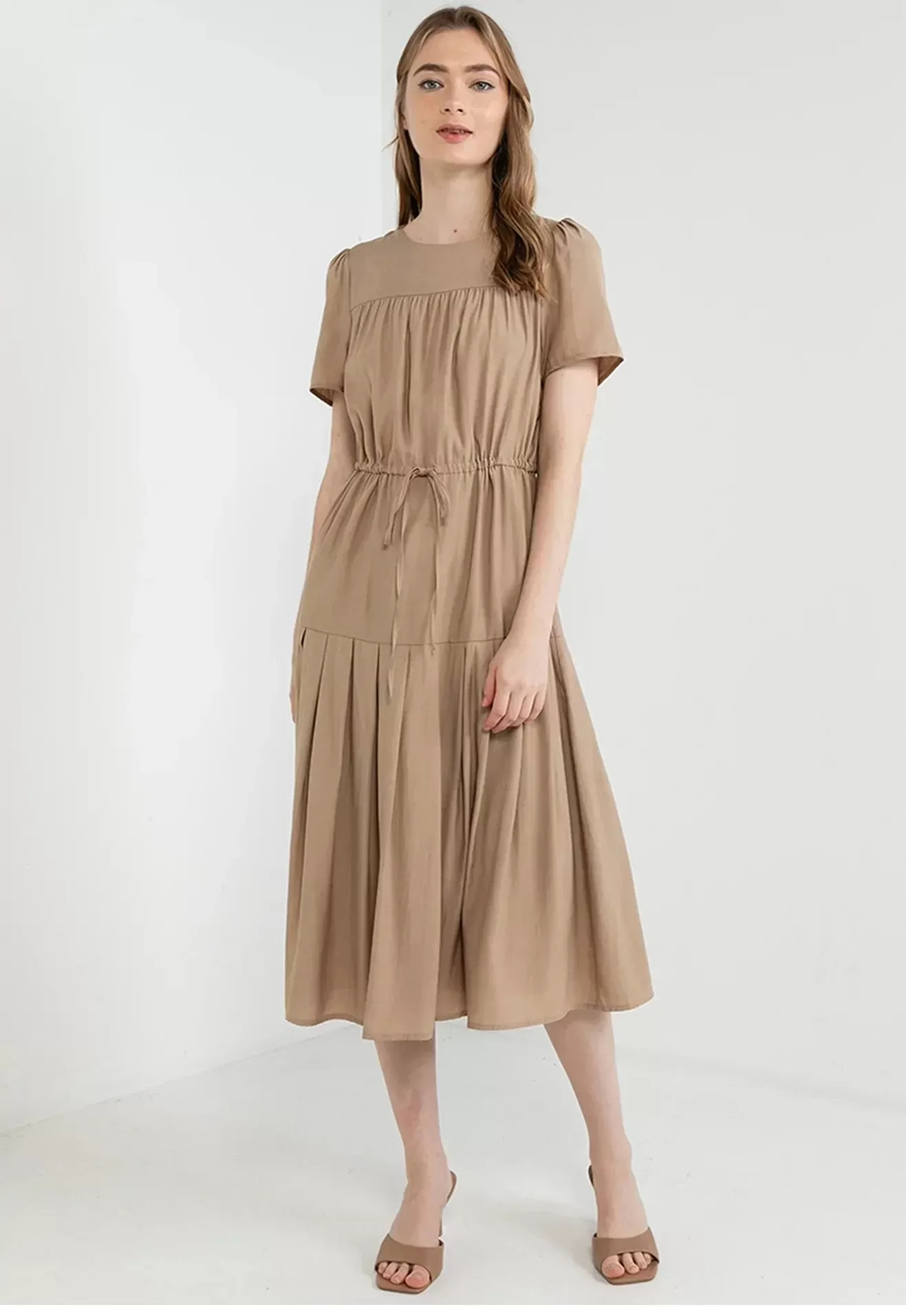 ELLE Apparel Elegance Drawstring Tiered Midi Dress