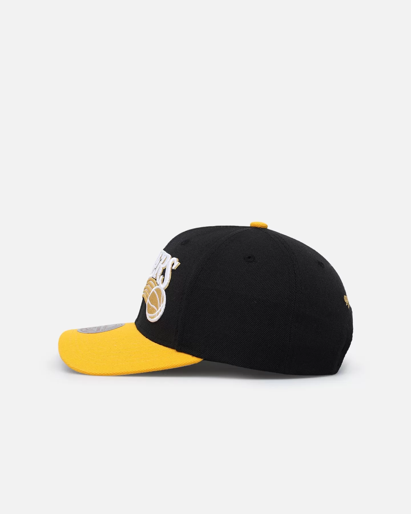 Mitchell & Ness Philadelphia 76ers Enter The Dragon Pro Crown Snapback Black/Ochre