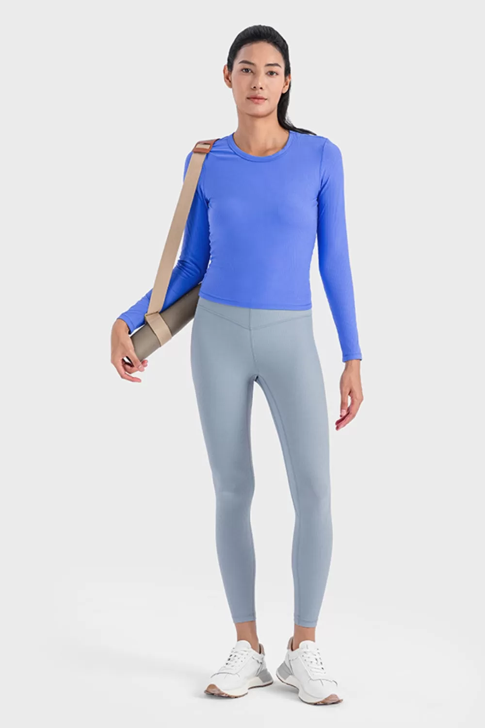 Round Neck Long Sleeve Sports Top